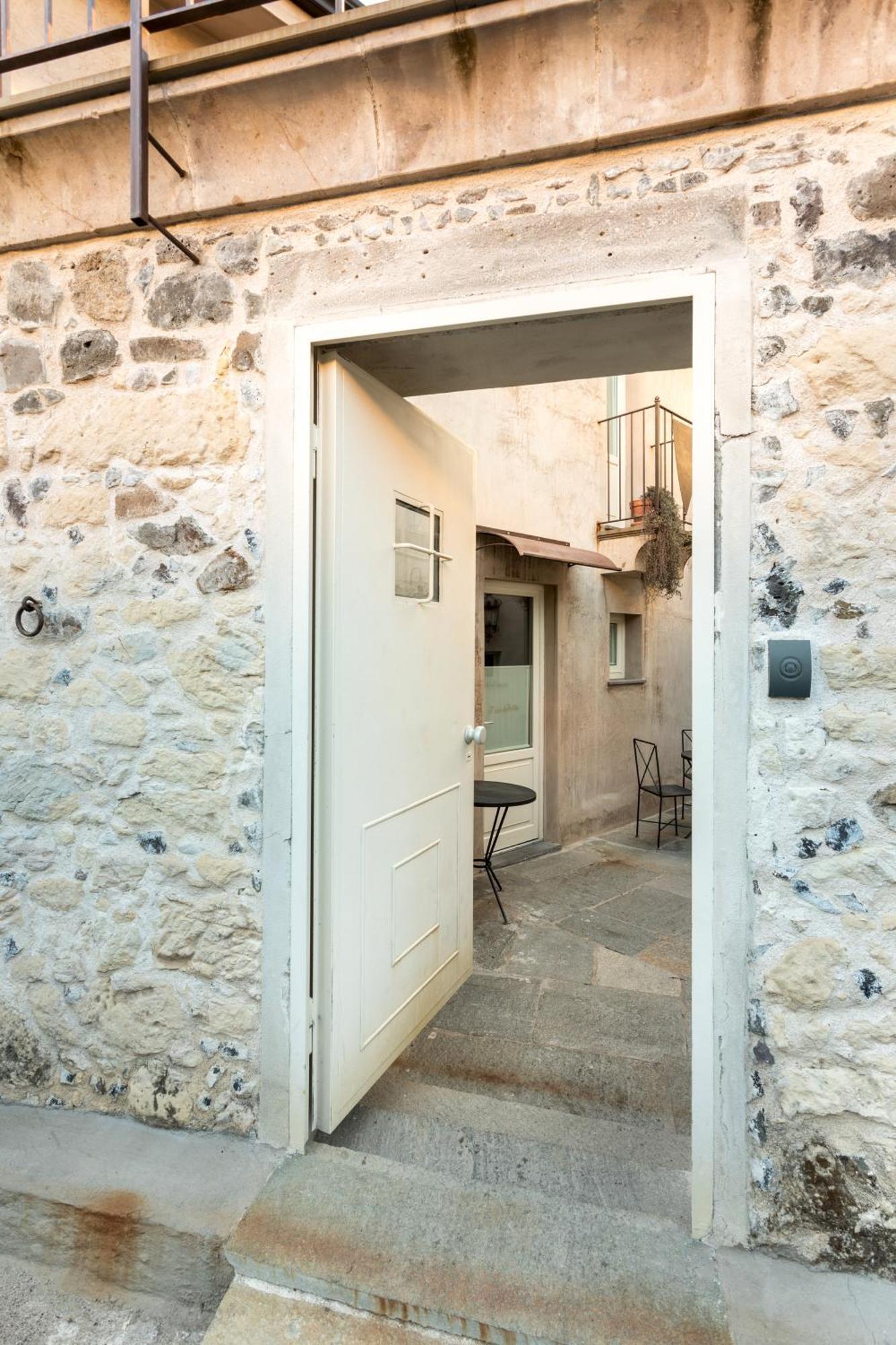 Il Cortiletto Hotel Maison Tresnuraghes Exterior foto